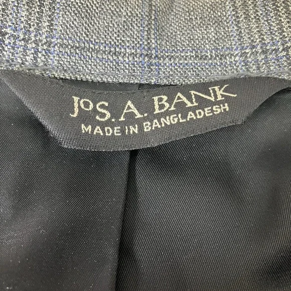 Jos A Bank Men Gray Travelers Tailored Fit 100% Wool SportCoat Blazer Jacket 38R